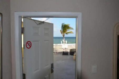 La Terrace Oceanfront - 47