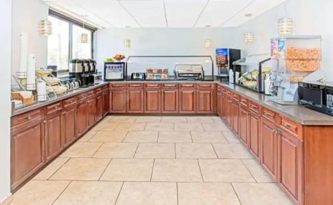 GLō Best Western  Ft. Lauderdale-Hollywood Airport - 23