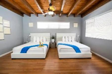 Hollywood Beach Suites and - 13