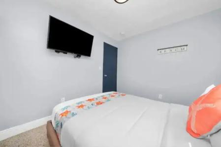 Hollywood Beach Suites and - 36