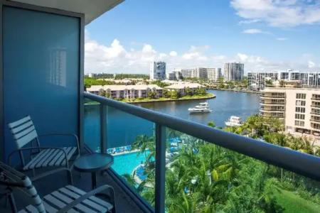 DoubleTree Resort by Hilton Hollywood Beach - 61