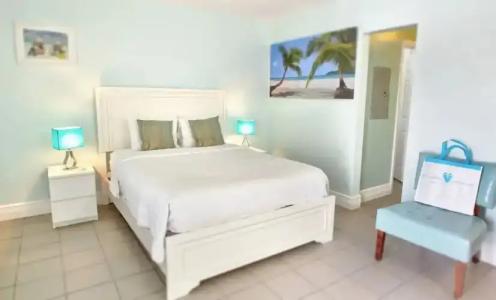 Hollywood Beachside Boutique Suite - 65