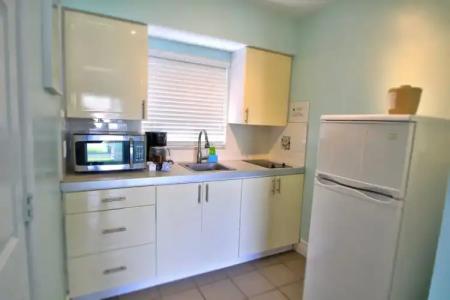 Hollywood Beachside Boutique Suite - 61