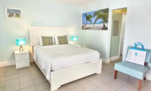 Hollywood Beachside Boutique Suite - 59