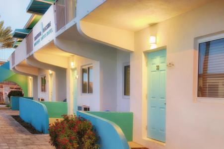 Hollywood Beachside Boutique Suite - 0