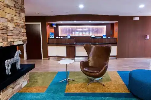 Fairfield Inn & Suites Chesapeake - 8