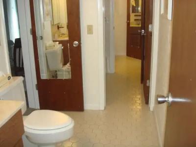 Pink Shell Beach Resort and Marina - 8