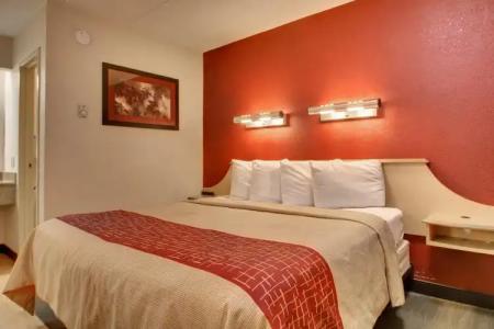 Red Roof Inn St.Louis- Westport - 38