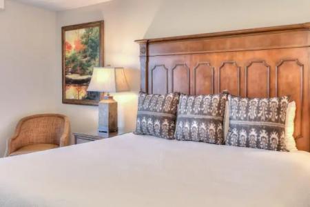 RiverStone Condo Resort & Spa - 212