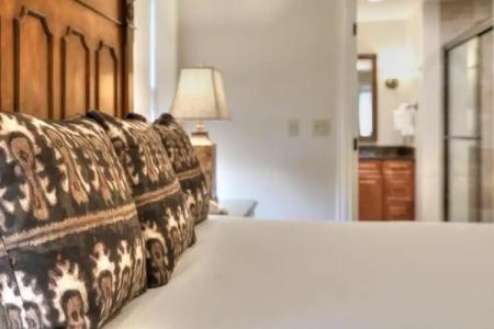 RiverStone Condo Resort & Spa - 298