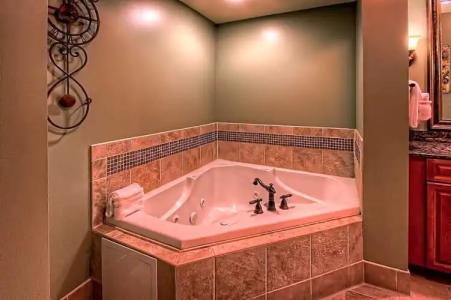 RiverStone Condo Resort & Spa - 291