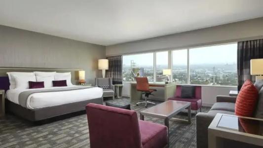 Loews Hollywood - 54