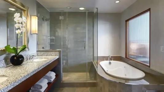 Loews Hollywood - 50