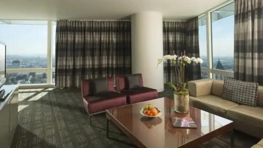 Loews Hollywood - 49