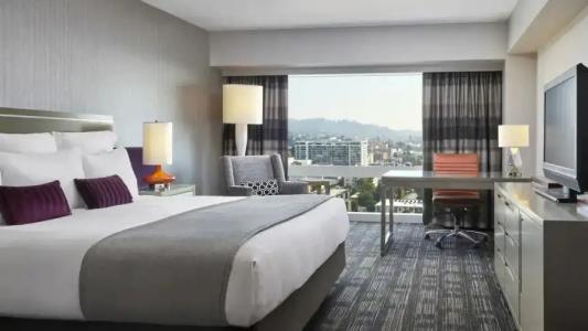 Loews Hollywood - 47