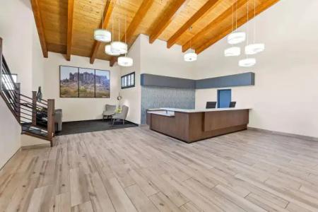 Days Inn & Suites by Wyndham Mesa Near Phoenix - 9