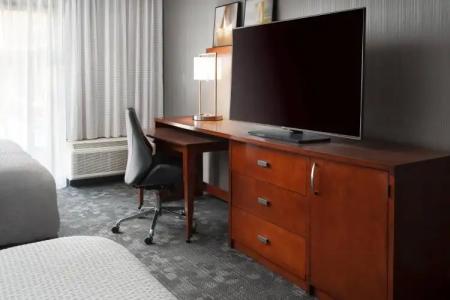 Courtyard Phoenix - 23