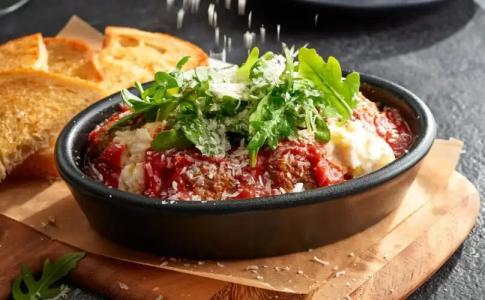 Courtyard Dallas Plano in Legacy Park - 11