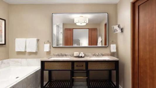 Four Seasons Resort Scottsdale at Troon North - 42