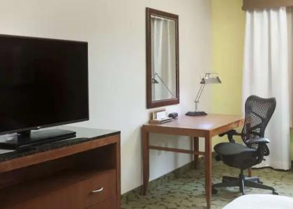 Hilton Garden Inn Scottsdale North/Perimeter Center - 1