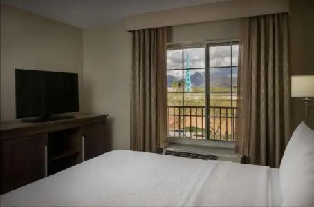 Hampton Inn & Suites Phoenix/Scottsdale - 74