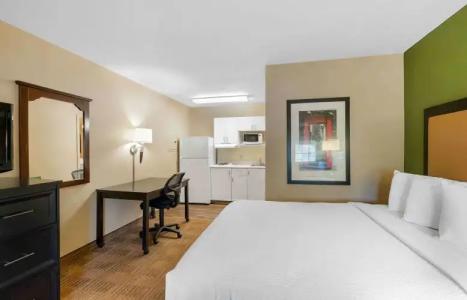 Extended Stay America Virginia Beach Independence Blvd. - 5