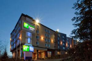 Holiday Inn Express & Suites SEATTLE-SEA-TAC AIRPORT by IHG, Seatac