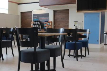 Holiday Inn Express & Suites SEATTLE-SEA-TAC AIRPORT by IHG - 27