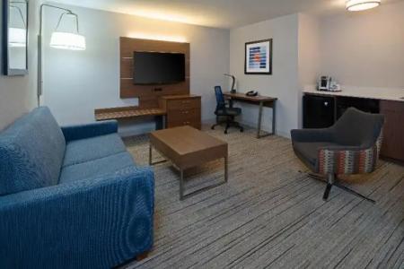 Holiday Inn Express & Suites SEATTLE-SEA-TAC AIRPORT by IHG - 38