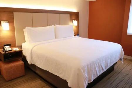 Holiday Inn Express & Suites SEATTLE-SEA-TAC AIRPORT by IHG - 52
