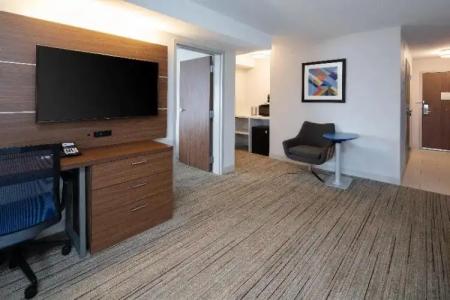 Holiday Inn Express & Suites SEATTLE-SEA-TAC AIRPORT by IHG - 39