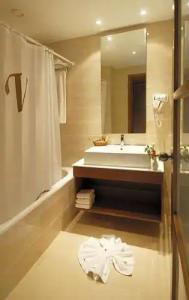 Vincci Helios Beach - 81