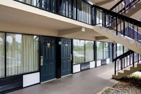 Motel 6 Macon, GA - 7