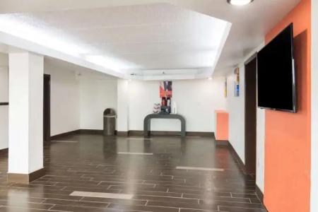 Motel 6 Macon, GA - 9