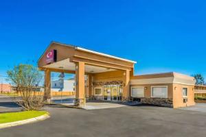 Econo Lodge Inn & Suites Macon West, Macon