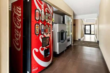 Best Western Riverside Inn - 10