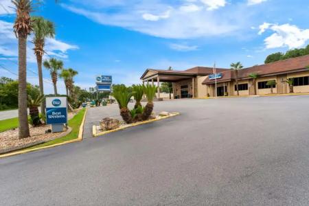 Best Western Riverside Inn - 28