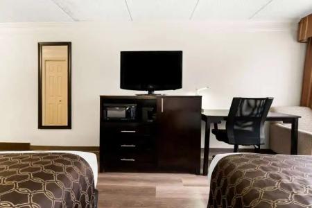 Best Western Riverside Inn - 39