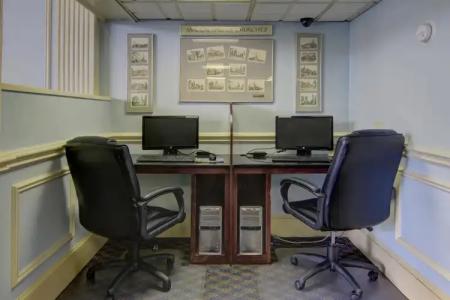 Best Western Riverside Inn - 19