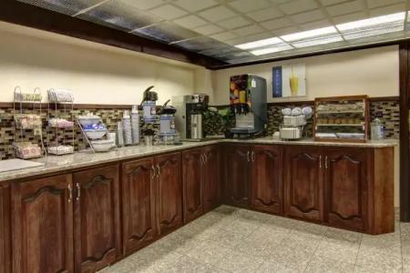 Best Western Riverside Inn - 12