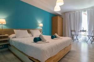 Acora Ibiza, Santa Eularia des Riu