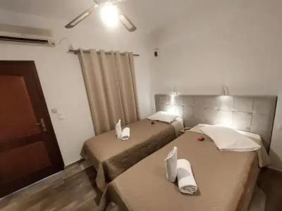 Evelina Pension - 90