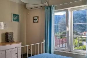 Rooms Banićević, Risan