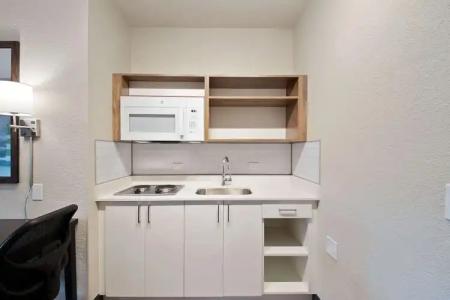 Extended Stay America Premier Suites - Miami - Airport - Doral - 25th Street - 17