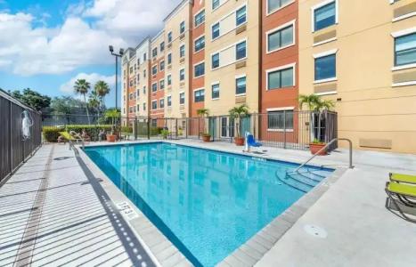 Extended Stay America Premier Suites - Miami - Airport - Doral - 25th Street - 13