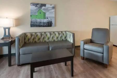 Extended Stay America Premier Suites - Miami - Airport - Doral - 25th Street - 3