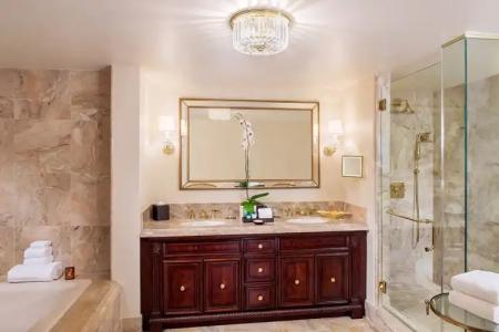 Trump National Doral Golf Resort - 9