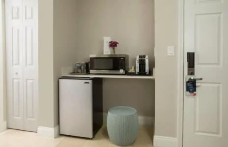 Nuvo Suites - Miami Doral - 7