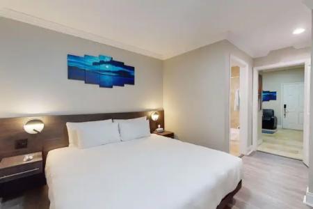 Nuvo Suites - Miami Doral - 31