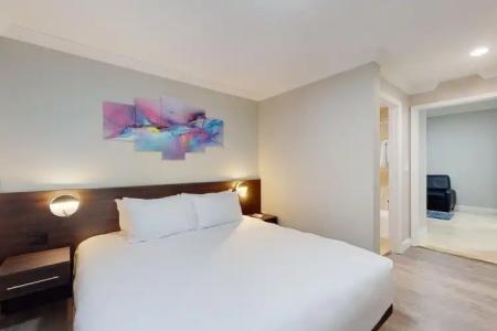 Nuvo Suites - Miami Doral - 49